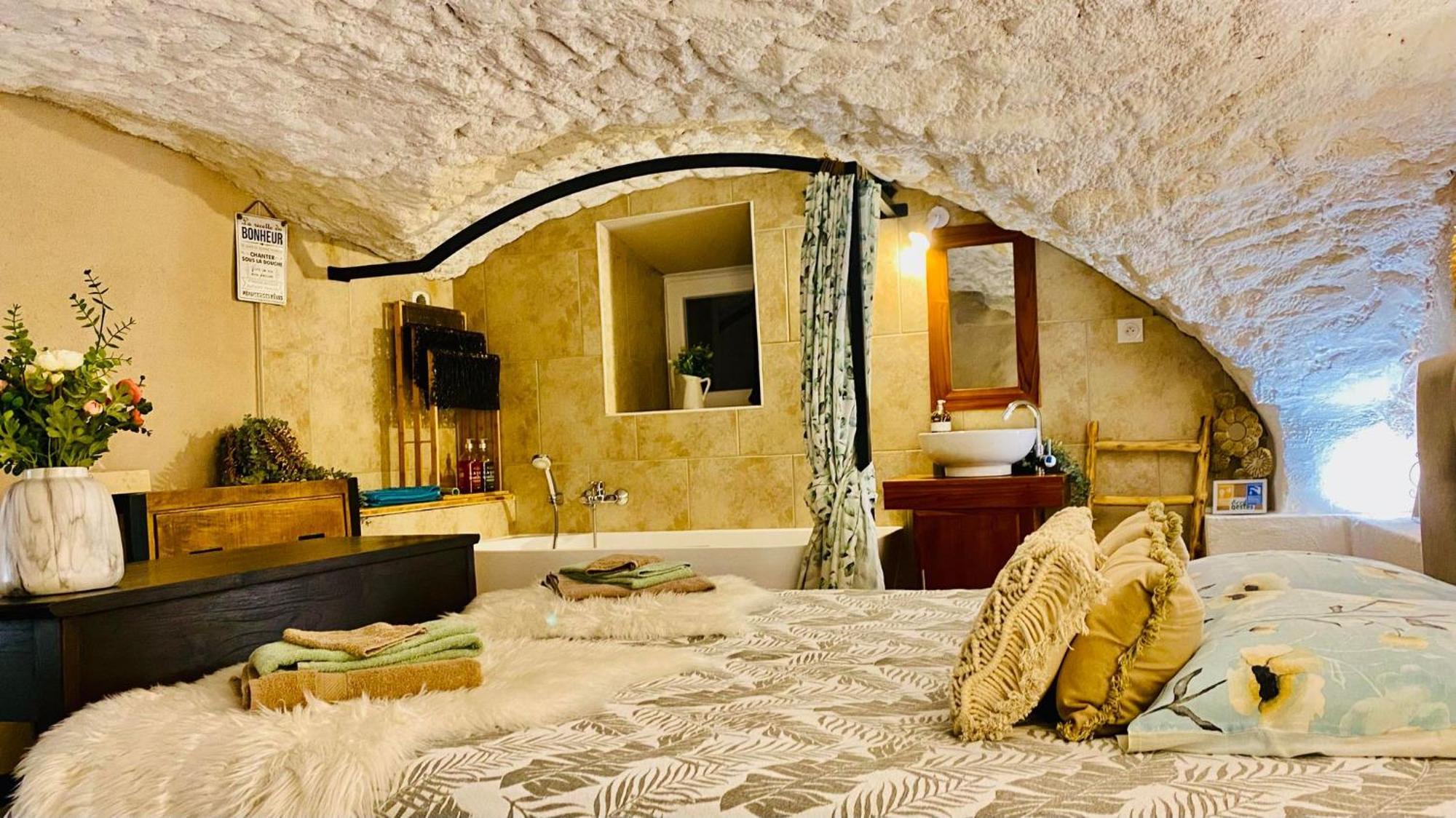 Saint-Cyr  Les Reves D'Eglantine Et D'Augusta Chambres Et Gites المظهر الخارجي الصورة